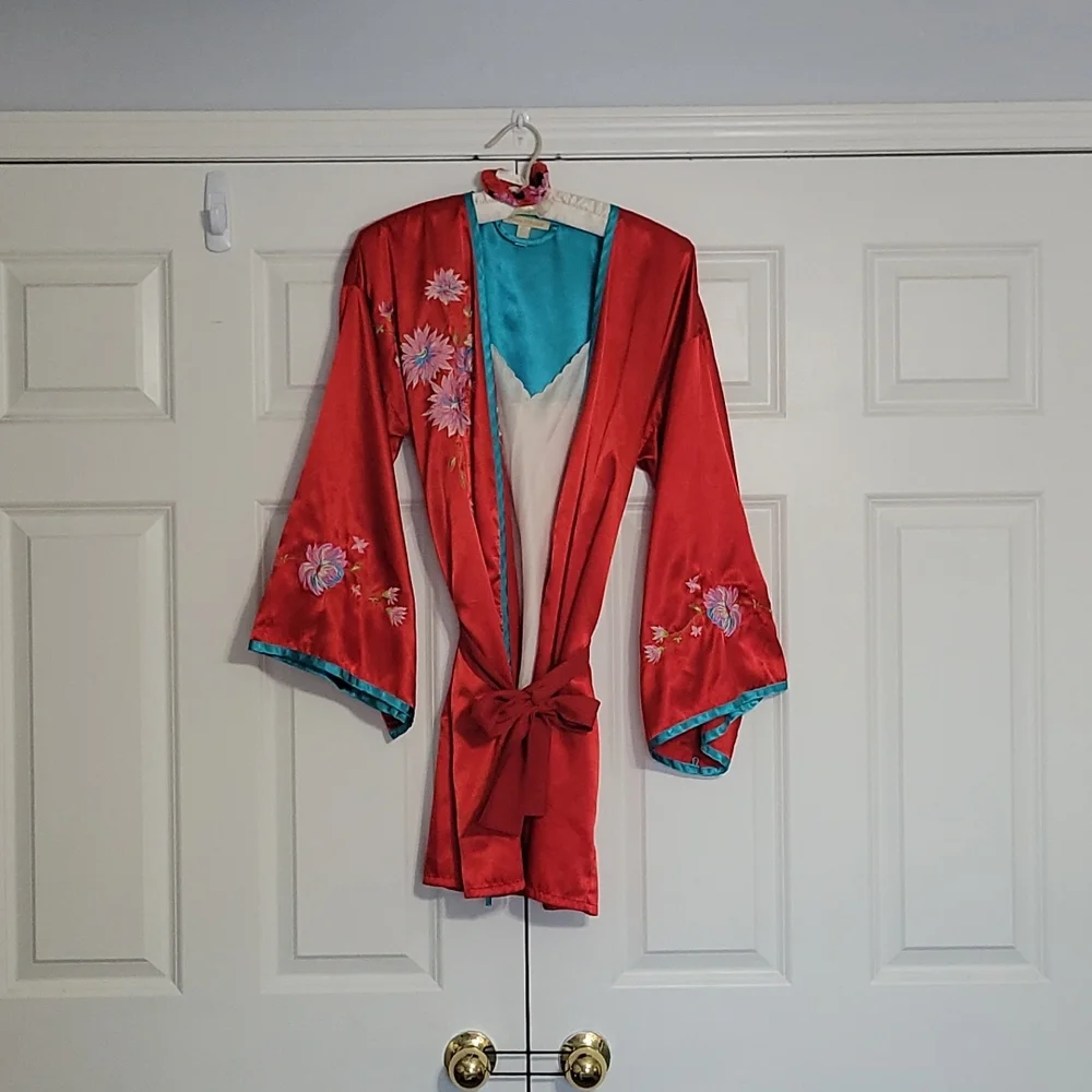 Flora Nikrooz Red Satin Embroidered Kimono - Picture 1 of 10